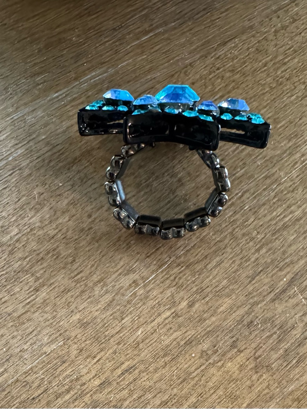 NWOT Blue Rhinestone Cross Ring - Picture 2 of 2